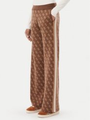 Guess Spodnie dzianinowe V6BB01 Z1483 Brązowy Regular Fit. Brązowe spodnie materiałowe damskie Guess, z aplikacjami, z dzianiny. Za 524.99 zł.