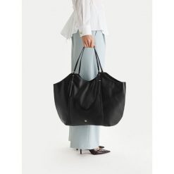 Torebka HUGO. Czarne shopper bag Hugo, bez wzorów, bez dodatków. Za 899.99 zł.