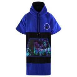 Ponczo Wave Hawaii Ponczo Jellygang, Bawełniany welur L WH4059 105 x 80 cm. Szlafroki damskie WAVE HAWAII, bez wzorów, z bawełny, bez kaptura. Za 329.00 zł.