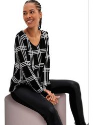 WITT WEIDEN Koszulka w kolorze czarno-białym rozmiar: 40. Czarne bluzki damskie WITT WEIDEN, bez wzorów, bez kołnierzyka, bez ramiączek. Za 30.99 zł.