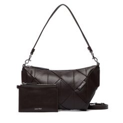 Torebka Calvin Klein. Brązowe torebki klasyczne damskie Calvin Klein, bez dodatków. Za 569.99 zł.