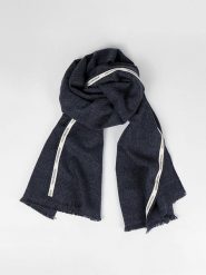 FREDs BRUDER Szal w kolorze antracytowym - 200 x 130 cm rozmiar: onesize. Czarne szaliki damskie FREDs BRUDER, bez wzorów, z materiału. Za 41.39 zł.