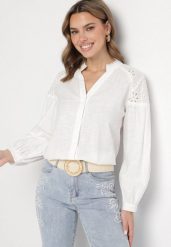 Biała Bawełniana Koszula z Ozdobną Koronką Erivendra. Białe koszule damskie Born2be, l, bez wzorów, z bawełny, eleganckie, bez kołnierzyka, bez ramiączek. Za 99.99 zł.