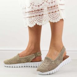 Beżowe plecione sandały, buty damskie T.Sokolski 806. Brązowe obuwie sportowe damskie Sokolski, bez wzorów, z tkaniny, bez obcasa, bez zapięcia. Za 179.00 zł.