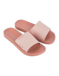 Klapki damskie sportowe basen trening plażę Ipanema Anatomica Classic. Czerwone klapki damskie Ipanema, z aplikacjami, z gumy, bez obcasa, na płaskiej podeszwie, bez zapięcia. Za 63.70 zł.