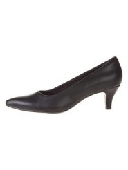 Clarks Skórzane czółenka "Linvale Jerica" w kolorze czarnym rozmiar: 39. Czarne czółenka damskie Clarks, bez wzorów, bez obcasa, na szpilce. Za 229.95 zł.