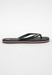 Gwear Japonki - Czarny - EU 37. Czarne klapki damskie GORILLA WEAR, bez wzorów, z gumy, bez obcasa, bez zapięcia. Za 175.00 zł.