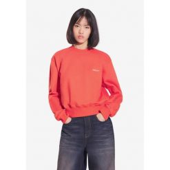 Bluza sportowa damska Prosto Bomb bez kaptura. Czerwone bluzy damskie Prosto., bez wzorów, bez kaptura. W wyprzedaży za 177.99 zł.