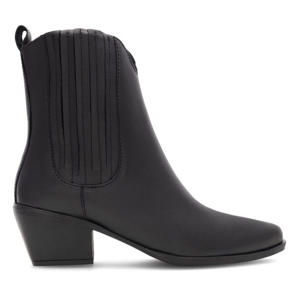 Botki Lasocki. Czarne botki damskie Lasocki, bez obcasa, na słupku, bez zapięcia. Za 139.99 zł.