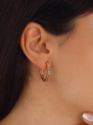 Nakkash Pozłacane kolczyki-kreole z cyrkoniami rozmiar: onesize. Żółte kolczyki damskie Nakkash, z cyrkonią, pozłacane. Za 100.28 zł.