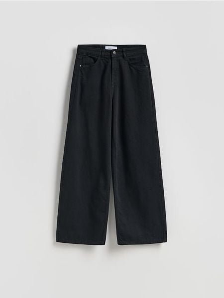 Jeansy wide leg z wysokim stanem - czarny. Czarne jeansy damskie Reserved, z podwyższonym stanem. W wyprzedaży za 79.99 zł.