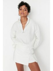 Trendyol Sweter w kolorze białym rozmiar: M. Białe swetry klasyczne damskie Trendyol, m, ze splotem, bez kołnierzyka. Za 74.99 zł.