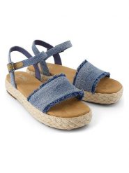 TOMS Sandały w kolorze niebieskim rozmiar: 38. Niebieskie sandały damskie TOMS, bez wzorów, z otwartym noskiem, bez obcasa, bez zapięcia. Za 144.95 zł.