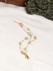 L'Atelier de Gaia Pozłacana bransoletka z elementami ozdobnymi rozmiar: onesize. Zielone bransoletki damskie L'Atelier de Gaia, pozłacane. Za 79.03 zł.