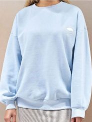 Bluza z nadrukiem na plecach - niebieski. Niebieskie bluzy damskie Sinsay, l, bez wzorów, bez kaptura. Za 29.99 zł.