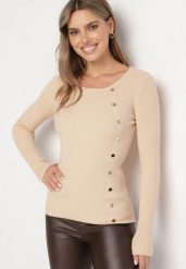 Jasnobeżowy Sweter Ozdobiony Metalowymi Napami Corettina. Brązowe swetry klasyczne damskie Born2be, m, z jeansu, bez kołnierzyka. Za 89.99 zł.