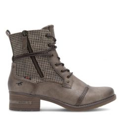 Botki Mustang. Szare botki damskie Mustang, bez obcasa, na płaskiej podeszwie, bez zapięcia. Za 349.99 zł.