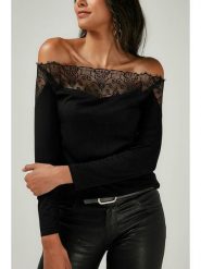 Milan Kiss Bluzka w kolorze czarnym rozmiar: M. Czarne bluzki damskie Milan Kiss, m, bez wzorów, z koronki, bez kołnierzyka, bez ramiączek. Za 117.45 zł.