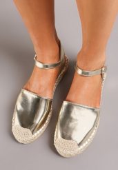 Złote Płaskie Espadryle z Zakrytym Noskiem Ozdobione Plecionką Beliosa. Żółte espadryle damskie Born2be, bez wzorów, bez obcasa, na płaskiej podeszwie. Za 79.99 zł.