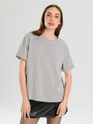 Bawełniana koszulka z krótkimi rękawami - szary. Szare koszulki damskie Sinsay, l, bez wzorów, z bawełny, bez kołnierzyka, bez ramiączek. Za 19.99 zł.