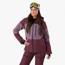 Kurtka narciarska Kobieta Swedemount Freeride Jacket wodoodporna. Czerwone kurtki damskie SWEDEMOUNT, bez wzorów, bez kaptura. Za 672.00 zł.