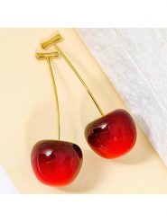 MENTHE À L'O Pozłacane kolczyki rozmiar: onesize. Czerwone kolczyki damskie MENTHE À L'O, pozłacane, z zapięciem typu bigiel. Za 139.87 zł.