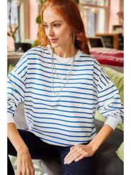 Olalook Bluza w kolorze białym rozmiar: S. Białe bluzy damskie Olalook, s, bez wzorów, bez kaptura. Za 61.46 zł.