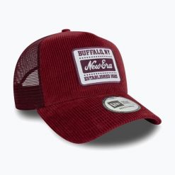 Czapka z daszkiem New Era NE Patch Cord Trucker. Czerwone czapki z daszkiem damskie New Era, bez wzorów. Za 149.99 zł.