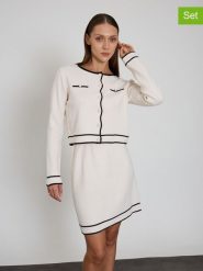 BGN 2-częściowy zestaw w kolorze kremowym rozmiar: 34. Brązowe swetry klasyczne damskie BGN, bez kołnierzyka. Za 139.20 zł.