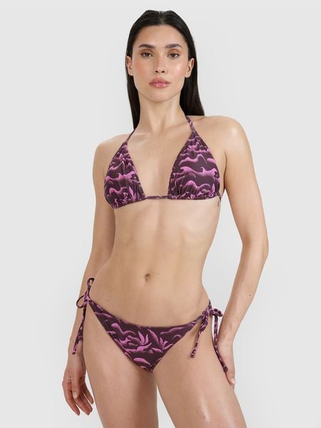 4F Góra od bikini damska - fioletowa M. Fioletowe bikini 4F, bez wzorów, z elastanu. W wyprzedaży za 39.99 zł.
