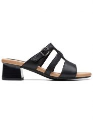 Clarks Skórzane klapki "Desirae Palm" w kolorze czarnym rozmiar: 41. Czarne klapki damskie Clarks, bez wzorów, z otwartym noskiem, bez obcasa, bez zapięcia. Za 202.03 zł.