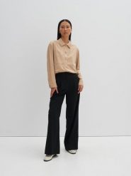 Someday Koszula w kolorze jasnobrązowym rozmiar: 42. Brązowe koszule damskie someday., bez wzorów, bez kołnierzyka, bez ramiączek. Za 195.99 zł.