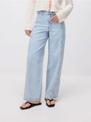 Jeansy wide leg z przeszyciami - niebieski. Niebieskie jeansy damskie Reserved. W wyprzedaży za 69.99 zł.