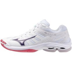 Damskie buty halowe Mizuno Wave Voltage. Białe obuwie sportowe damskie Mizuno, bez zapięcia, do biegania, mizuno wave. W wyprzedaży za 399.25 zł.