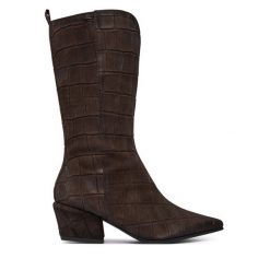 Kozaki Tamaris. Brązowe kozaki damskie Tamaris, bez obcasa, na słupku, bez zapięcia. Za 554.99 zł.