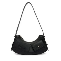 Torebka TOUS. Czarne torebki klasyczne damskie tous, bez dodatków. Za 749.99 zł.