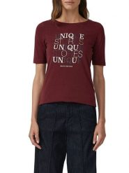 S.Oliver Koszulka w kolorze bordowym rozmiar: 38. Czerwone bluzki damskie S.Oliver, s, bez wzorów, bez kołnierzyka, bez ramiączek. Za 34.99 zł.