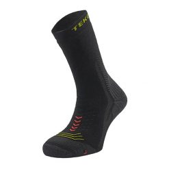 Skarpety sportowe z wełny Merino Teko ecoHIKE Medium Full Cushion Hiking 3.0. Czarne skarpetki damskie TEKO, bez wzorów, z wełny. Za 69.99 zł.
