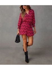 Milan Kiss Sukienka w kolorze czerwonym rozmiar: L. Czerwone sukienki damskie Milan Kiss, bez wzorów, bez ramiączek. Za 152.99 zł.