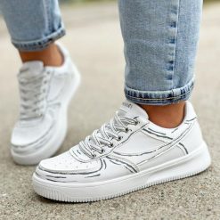 Białe sportowe buty damskie Vinceza 8785 Wt. Białe obuwie sportowe casual damskie VINCEZA, ze skóry. Za 119.00 zł.