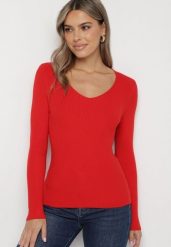 Czerwony Sweter Prążkowany z Trójkątnym Dekoltem Vorila. Czerwone swetry klasyczne damskie Born2be, s, prążkowane, bez kołnierzyka. Za 39.99 zł.