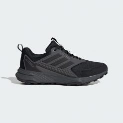 Buty Tracefinder Trail Running. Czarne obuwie sportowe damskie Adidas, z materiału, bez zapięcia, do biegania. Za 299.00 zł.