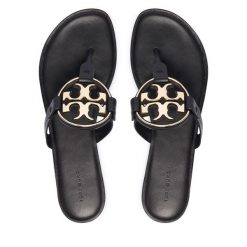 Japonki Tory Burch. Czarne klapki damskie Tory Burch, bez wzorów, bez obcasa, bez zapięcia. Za 1,284.00 zł.