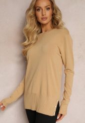 Beżowy Sweter z Dolnymi Rozcięciami i Ozdobnymi Guzikami Leomana. Brązowe swetry klasyczne damskie Renee, l, z dzianiny, bez kołnierzyka. Za 79.99 zł.