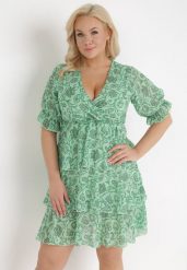 Zielona Sukienka Balapus. Zielone sukienki damskie Born2be, bez wzorów, eleganckie, bez ramiączek. Za 189.99 zł.