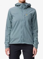 Kurtka przeciwwiatrowa damska Fjallraven Bergtagen Windshell Jacket. Niebieskie kurtki damskie Fjällräven, s, bez wzorów, z poliamidu, bez kaptura. Za 753.49 zł.
