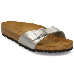 Klapki damskie Birkenstock Madrid. Szare klapki damskie Birkenstock, bez wzorów, z materiału, bez obcasa, bez zapięcia. Za 299.00 zł.