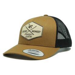 Czapka typu trucker – 6 paneli / dla dorosłych / uniwersalny (karmelowo-czarna). Brązowe czapki z daszkiem damskie SURF MONKEY, bez wzorów. Za 179.95 zł.