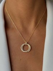 DI GIORGIO Pozłacany naszyjnik z zawieszką - dł. 40 cm rozmiar: onesize. Żółte naszyjniki damskie DI GIORGIO, z cyrkonią, pozłacane. Za 218.57 zł.