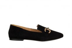 Półbuty Bayla-159 4959 003-P Czarny Zamsz 159194, Skóra naturalna - 37. Czarne półbuty damskie Bayla, na lato, z aplikacjami, z materiału, bez obcasa, na płaskiej podeszwie, bez zapięcia. W wyprzedaży za 269.10 zł.